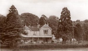 Photo of a country house in Winscombe