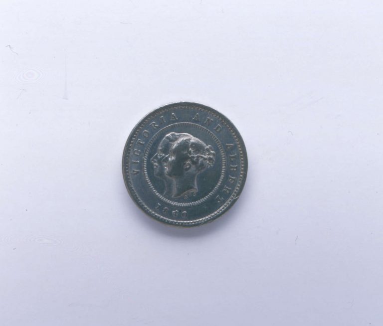 V&A coin